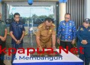 Resmikan Gedung Terminal Pelabuhan, Bupati AFU Berharap Raja Ampat Lebih Maju dan Sejahtera