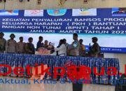Salurkan Bansos PKH dan BPNT, Dinsos Maybrat Berharap Penerima Bijak Manfaatkan Bantuan