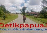 Sambut Pelantikan Sekda Definitif, Warga Kampung Ayawasi Selatan Kerja Bhakti Pembersihan Rumput