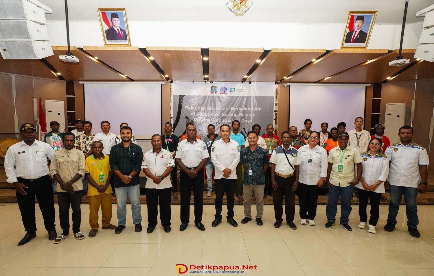 PELATIHAN - Foto Bersama oleh Nikka Gunadharma