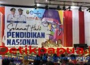 Perayaan Hardiknas di Kaimana Diwarnai Dengan Pemotongan Tumpeng oleh Wakil Bupati