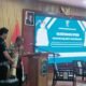 Ket: Wakil Bupati Raja Ampat, Mansyur Syahdan menabuh tifa membuka Musrenbang RPJMD Raja Ampat 2025-2029 di Aula Bappeda Raja Ampat, Kamis (24/7/2025)/Foto: Dony K/RajaAmpatnews
