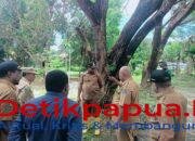 Bupati dan Wakil Raja Ampat Turun Langsung Tinjau Lokasi dan Warga Terdampak Banjir di Waisai