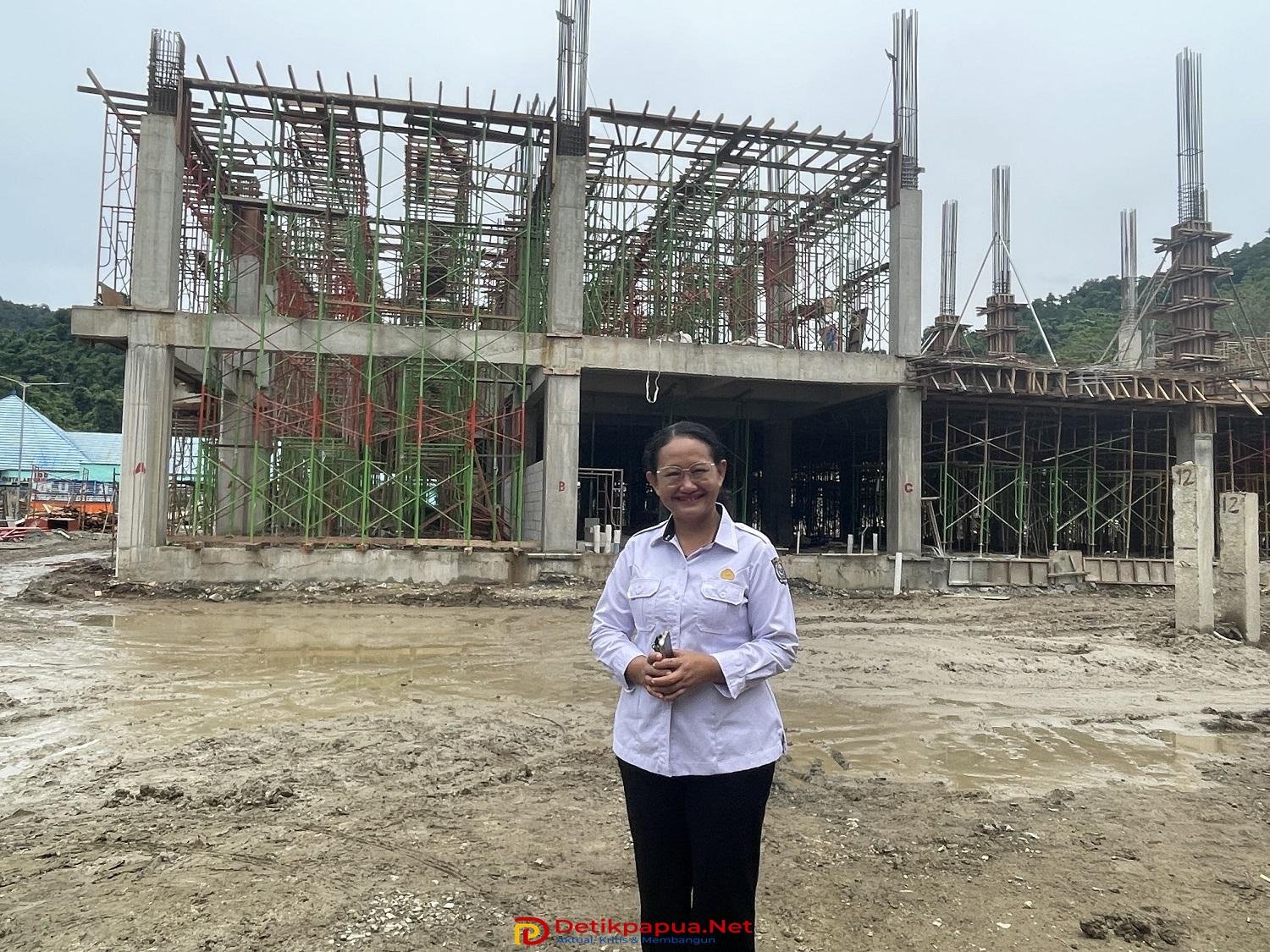 Direktur RSUD Raja Ampat, Meidi L. Maspaitela, S.Gz, MM/Dok.RajaAmpatnews.com