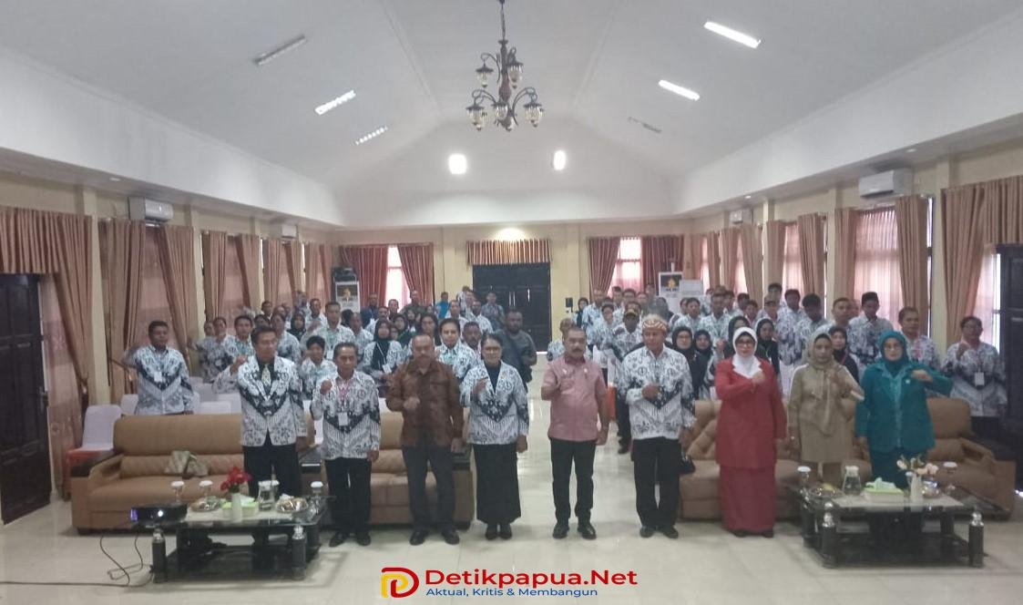 Ket: Peserta Kongres PGRI Raja Ampat masa Kerja 2025–2030/dok.RajaAmpatnews