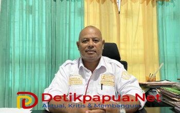 Pelaksana Tugas Kepala Dinas Pekerjaan Umum dan Penataan Ruang Raja Ampat, Dr. Mauritz Rumfaker/Foto: Dok.RajaAmpatNews.Com