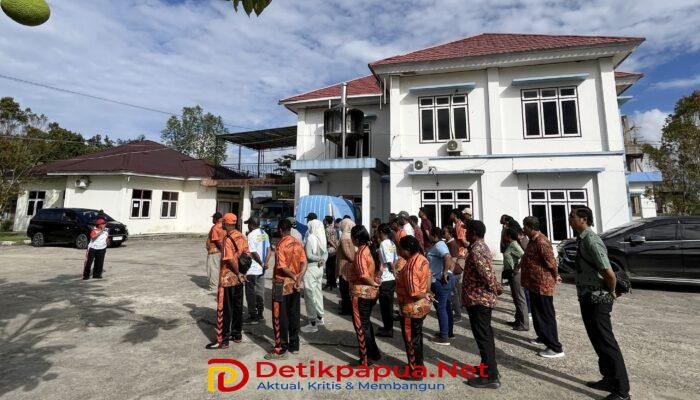 Pimpin Apel Perdana di Dinas Koperasi dan UKM, Dr. Sellvyana Sangkek Tekankan Masalah Disiplin dan Kerja Tim