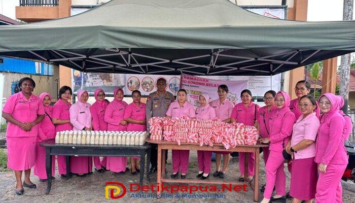 Bhayangkari Cabang Sorong Selatan Gelar Kegiatan Berbagi Takjil Kepada Pengendara