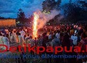 Jangan Jual Tanahmu! Pesan Kuat Pastor Gregorius pada Malam Paskah di Paroki Pikhe