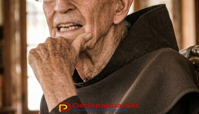 Jejak Kebaikan Yang Pernah Padam Dari Pater Prof. Dr. Nico Syukur Dister, OFM