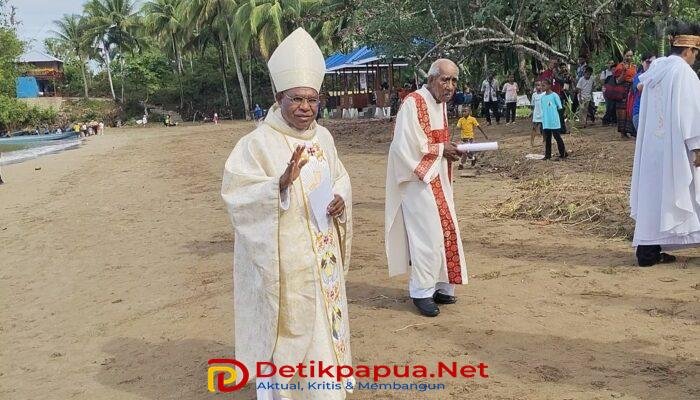 Dari Pulau Bonyom, Mgr. Bernardus Serukan Perjuangan Menjaga Tanah, Hutan, dan Martabat Orang Papua