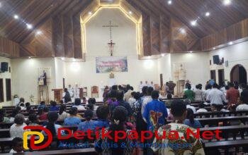 Umat Stasi Santo Yoseph Freinademetz Malasilen Sambut Gembira Kebijakan Pastor Paroki tentang Administrasi Sakramen
