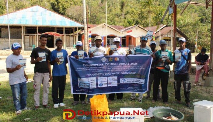 Kenalkan Konsep “SAHA”, Tim Ekspedisi Patriot Dorong Penanganan Ikan yang Lebih Baik di Saharey Fakfak Barat